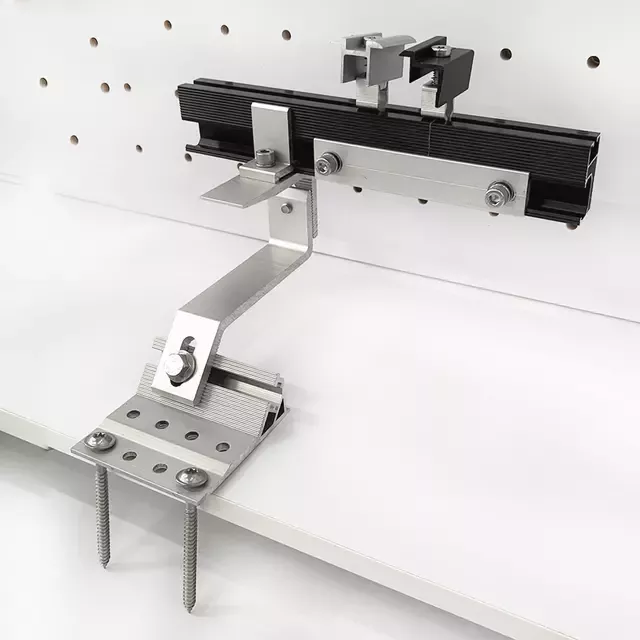 ¿Los paneles solares dañan los tejados? Mitos frente a hechos que los propietarios deberían saber