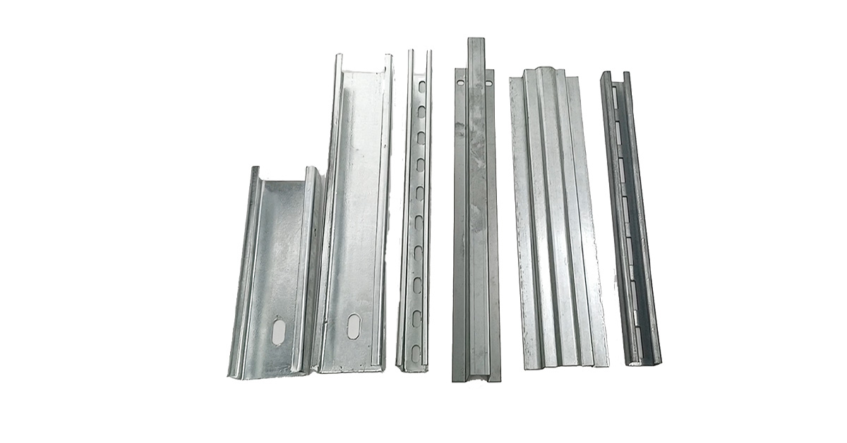 ¿Qué es un rayo de acero de canal?